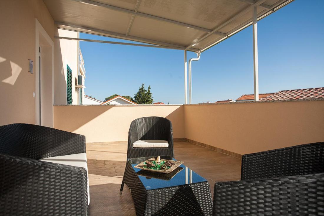 Apartments Tm Krk Town Exterior photo