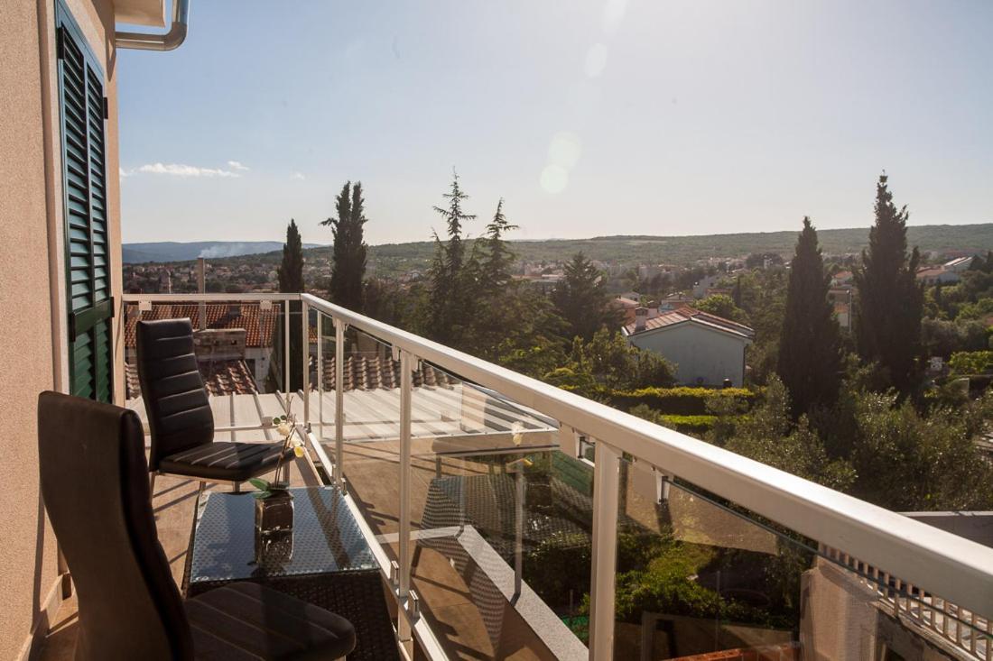 Apartments Tm Krk Town Exterior photo