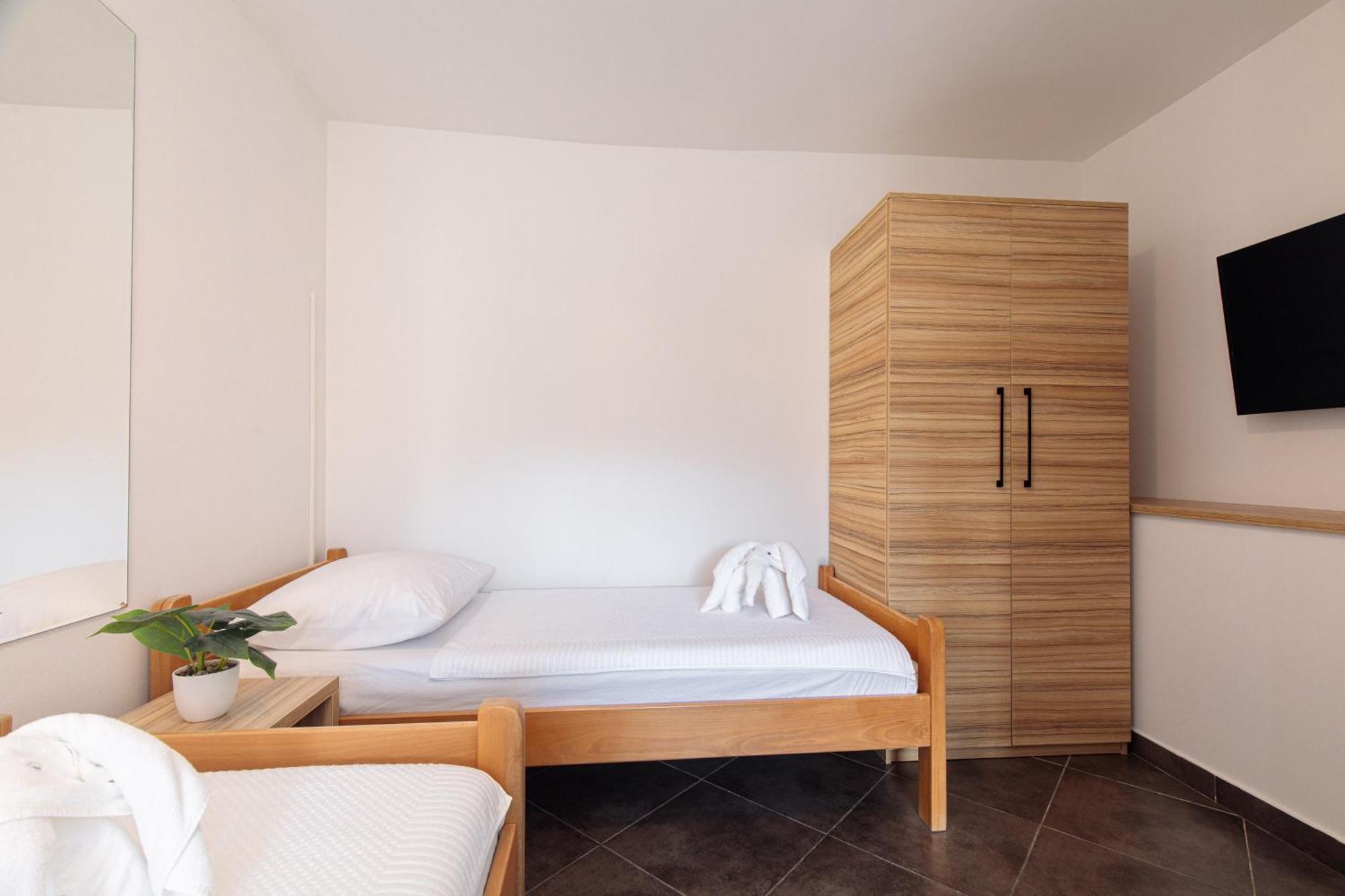 Apartments Tm Krk Town Exterior photo